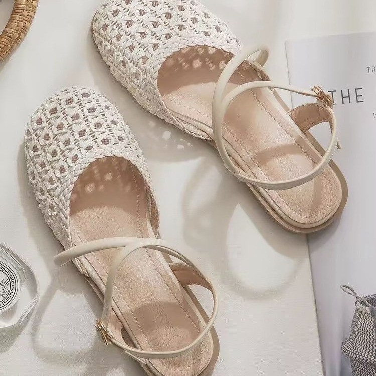 French-style Closed-toe Sandal - Women'S Heels recension och pris